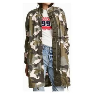 H&M Camouflage Lightweight Long Parka Size 2